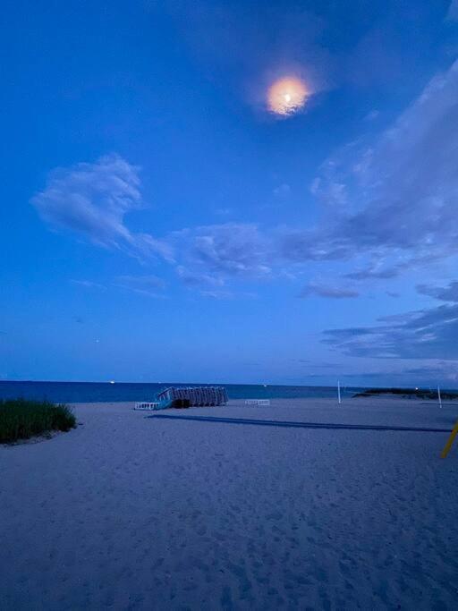 Across The Ocean Few Steps To Beach Contemporary Three Bedroom Townhouse Pompano Beach Εξωτερικό φωτογραφία