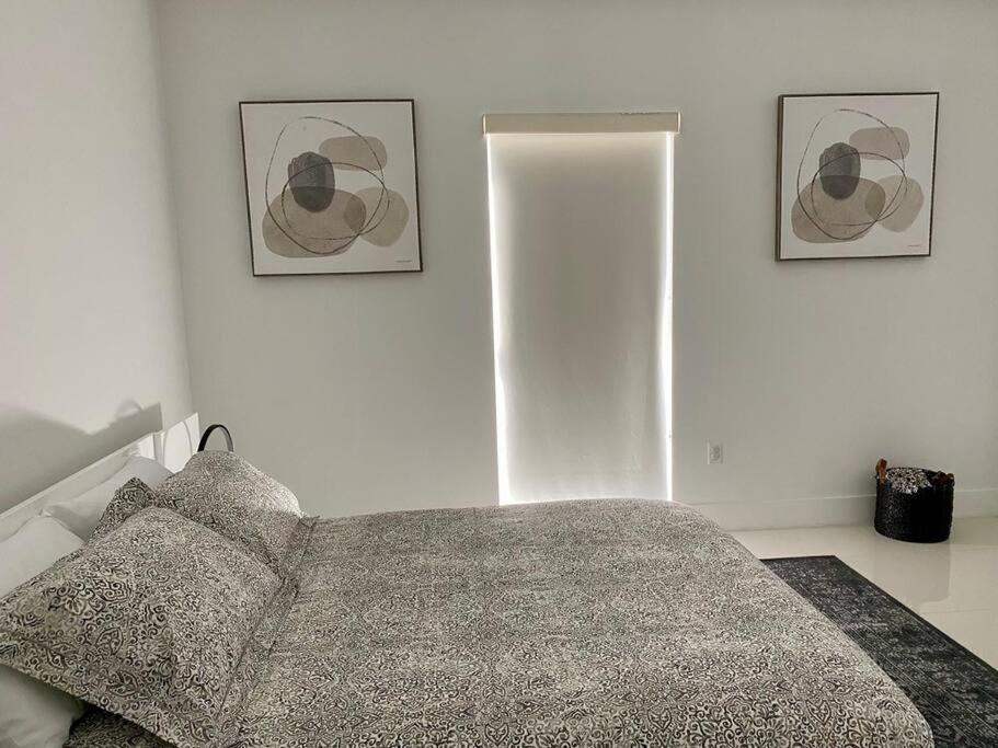 Across The Ocean Few Steps To Beach Contemporary Three Bedroom Townhouse Pompano Beach Εξωτερικό φωτογραφία