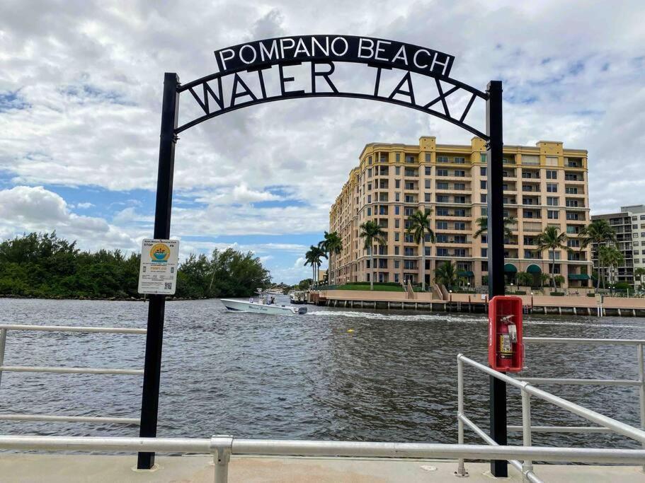Across The Ocean Few Steps To Beach Contemporary Three Bedroom Townhouse Pompano Beach Εξωτερικό φωτογραφία