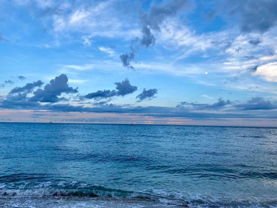 Across The Ocean Few Steps To Beach Contemporary Three Bedroom Townhouse Pompano Beach Εξωτερικό φωτογραφία